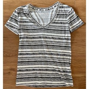 Urban Outfitters Black and White Striped T-shirt
